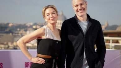 Direktur ‘Bridget Jones’ mengatakan Renee Zellweger ‘datang untuk mengatur’ karakter