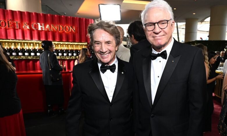 Steve Martin mengatakan Martin Short mendapat Covid setelah ‘SNL 50’: ‘Kutukan itu Nyata’