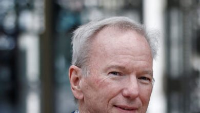 Eric Schmidt bergabung dengan ruang relativitas sebagai CEO