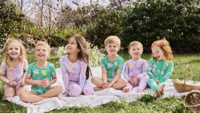 PJS Kim Kardashian, Andy Cohen, dan Hilary Duff’s Kids Wear hanya menjatuhkan cetakan baru yang paling lucu